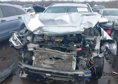 2017 Hyundai Santa Fe Se z USA, uszkodzony, nr VIN KM8SNDHF8HU234218